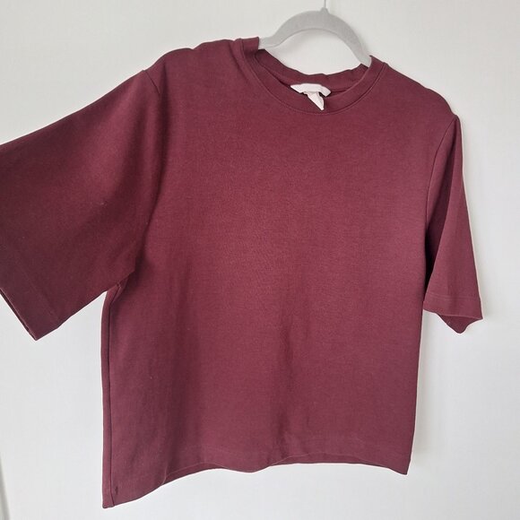 H&M Burgundy Boxy Interlock T-Shirt - Picture 6 of 10